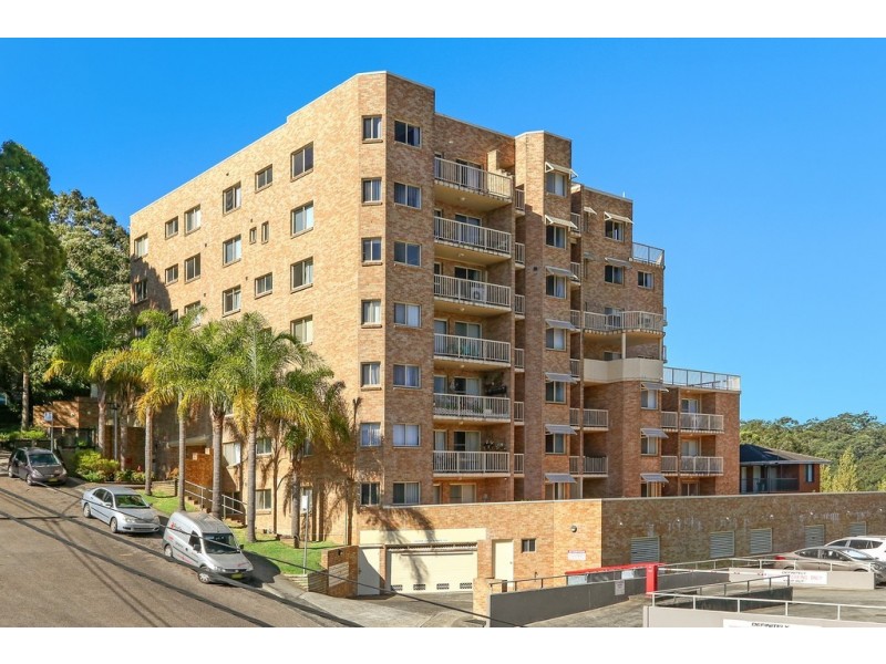 8/145 Faunce Street, Gosford NSW 2250