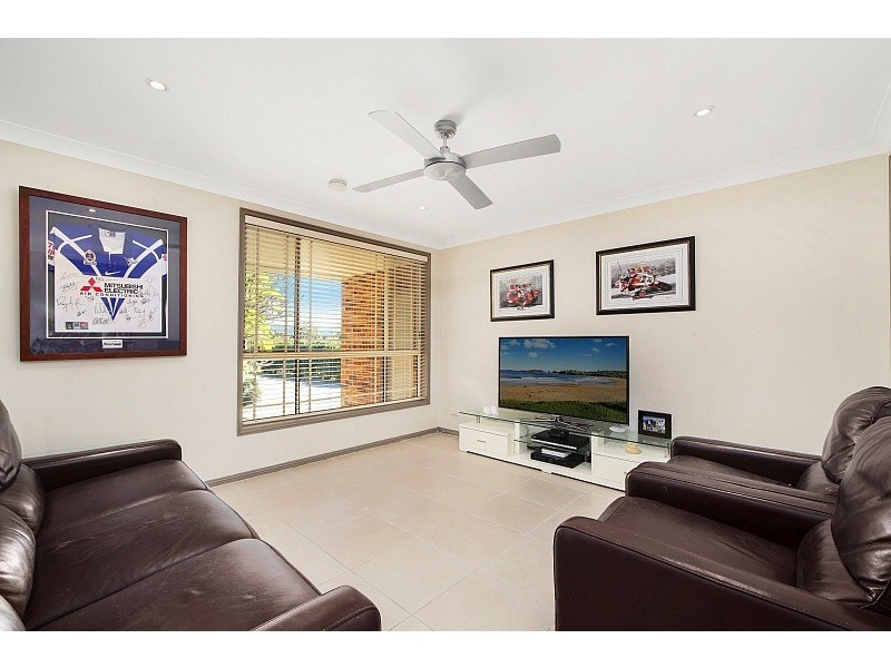 11 Sunbeam Place, Erina NSW 2250