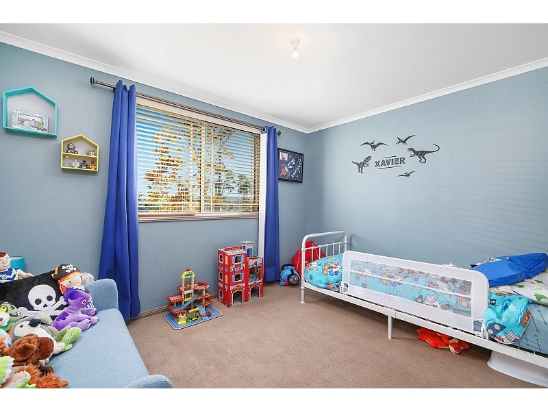 11 Sunbeam Place, Erina NSW 2250