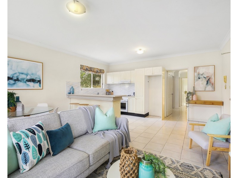 1/105 Henry Parry Drive, Gosford NSW 2250