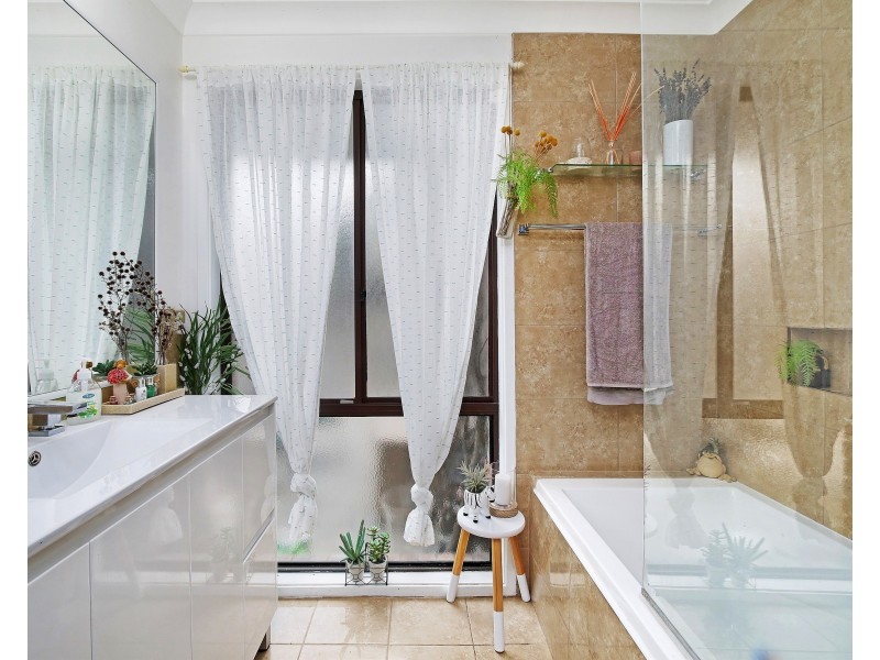 16 Verden Close, Green Point NSW 2251