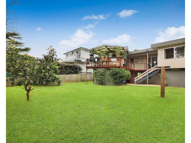 20 Lakewood Avenue, Green Point NSW 2251