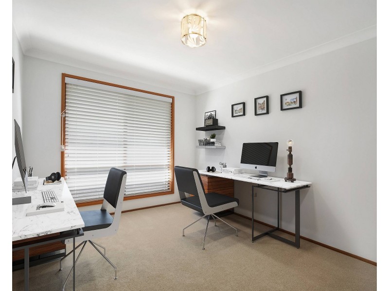 6 Lamont Close, Green Point NSW 2251