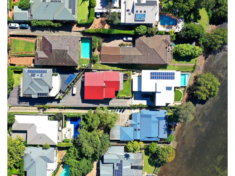 125 Albany Street, Point Frederick NSW 2250