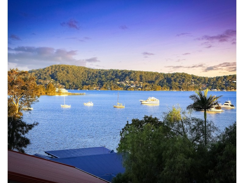 125 Albany Street, Point Frederick NSW 2250