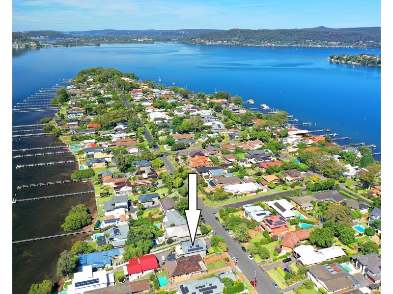 125 Albany Street, Point Frederick NSW 2250