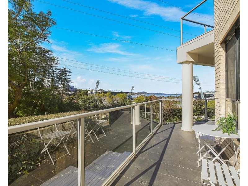 1/71-73 Donnison Street West, Gosford NSW 2250