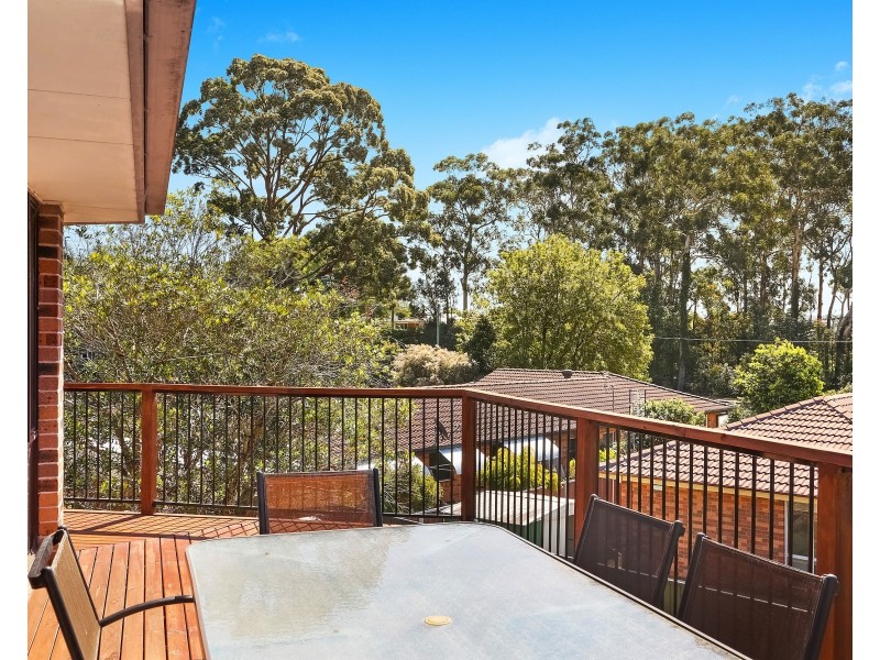 3 Willowin Close, Green Point NSW 2251