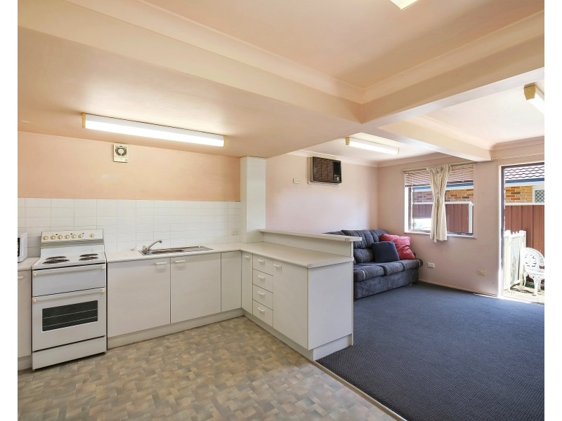 3 Willowin Close, Green Point NSW 2251