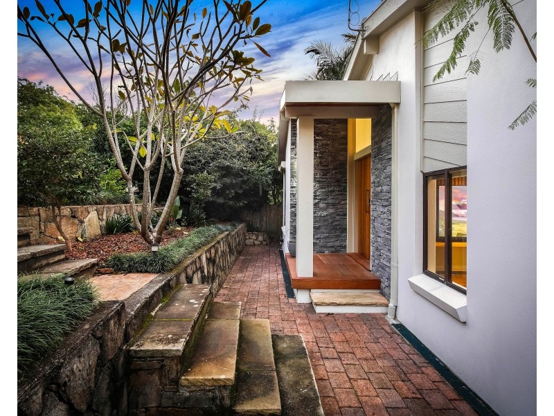 14 Beveridge Drive, Green Point NSW 2251
