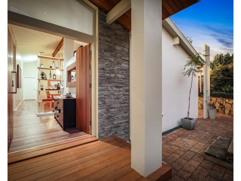 14 Beveridge Drive, Green Point NSW 2251