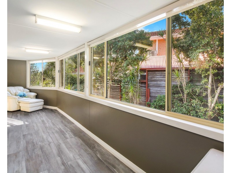 14 Beveridge Drive, Green Point NSW 2251