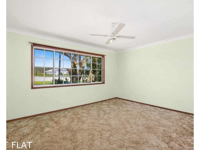 327 Terrigal Drive, Erina NSW 2250