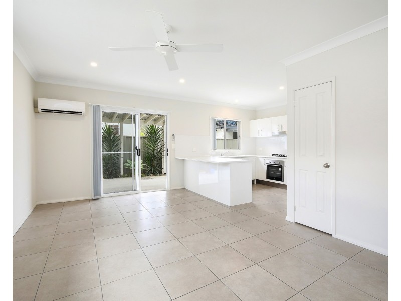 11 Dalton Street, Wyoming NSW 2250