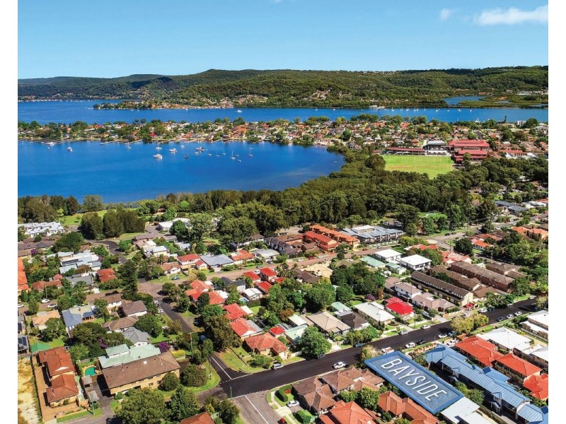 3 & 4/17 Melbourne Street, East Gosford NSW 2250