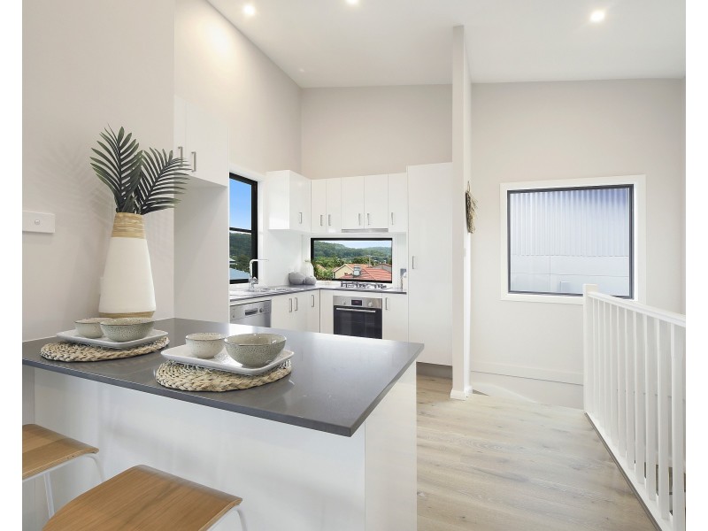 3 & 4/17 Melbourne Street, East Gosford NSW 2250