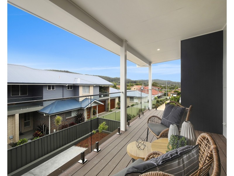 3 & 4/17 Melbourne Street, East Gosford NSW 2250