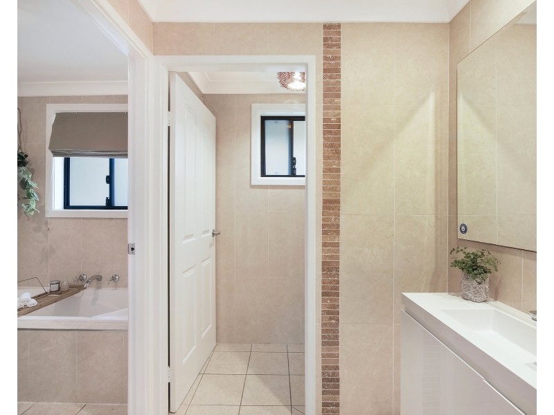 2 Barkala Street, Lisarow NSW 2250