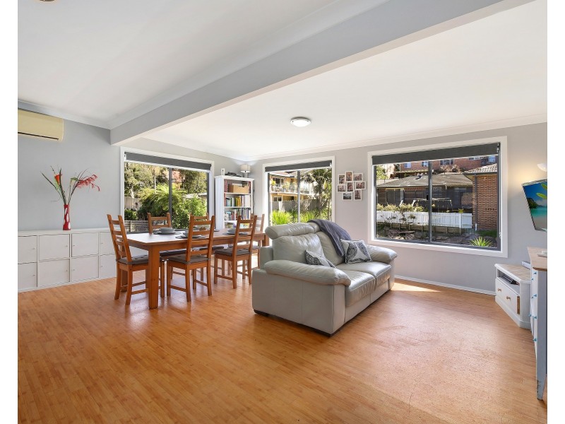 2 Barkala Street, Lisarow NSW 2250