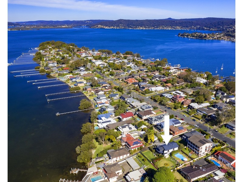 139a Albany Street, Point Frederick NSW 2250