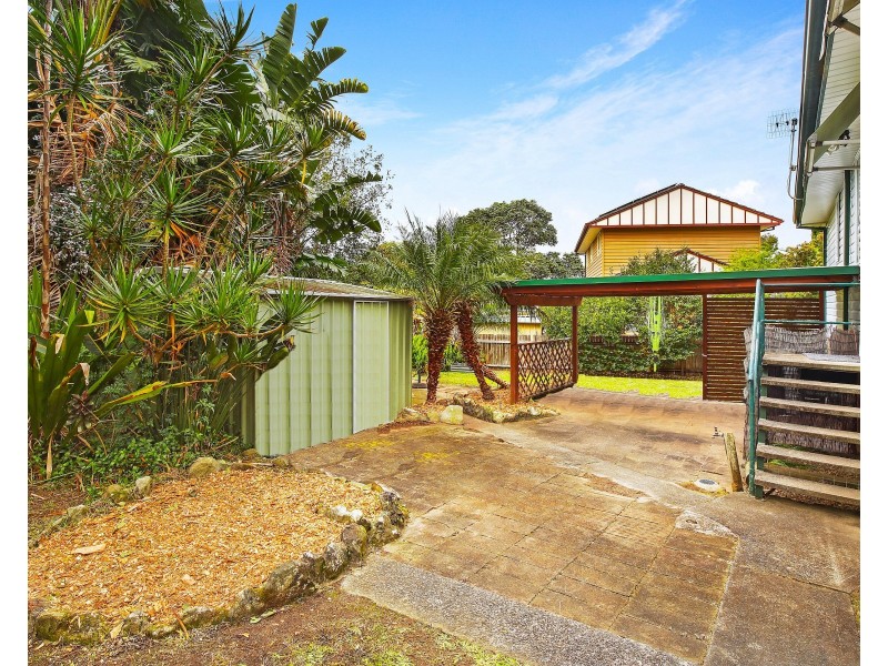 12 Bushlands Avenue, Springfield NSW 2250