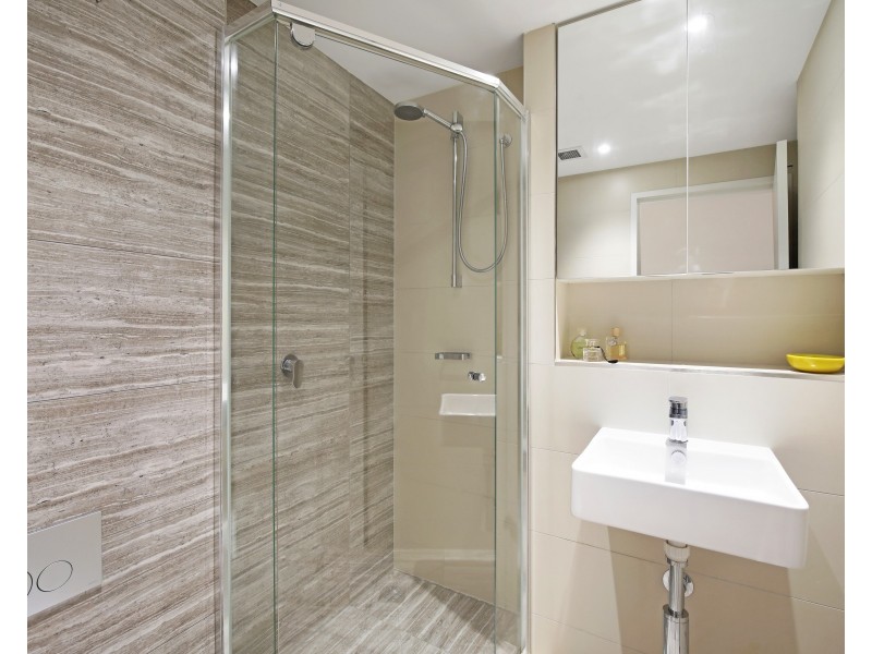 106/148A Albany Street, Point Frederick NSW 2250