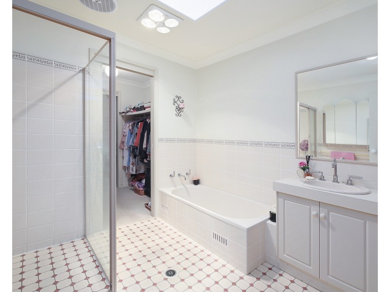 2/38 Russell Street, East Gosford NSW 2250