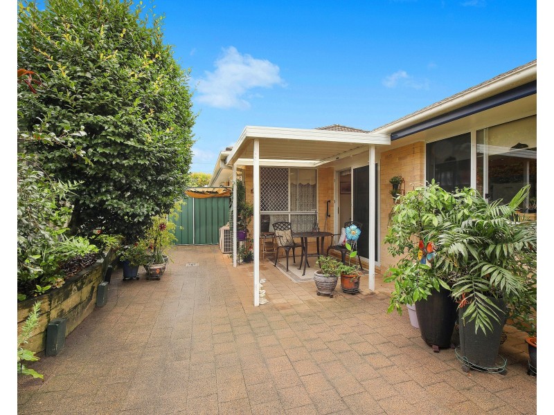 2/38 Russell Street, East Gosford NSW 2250