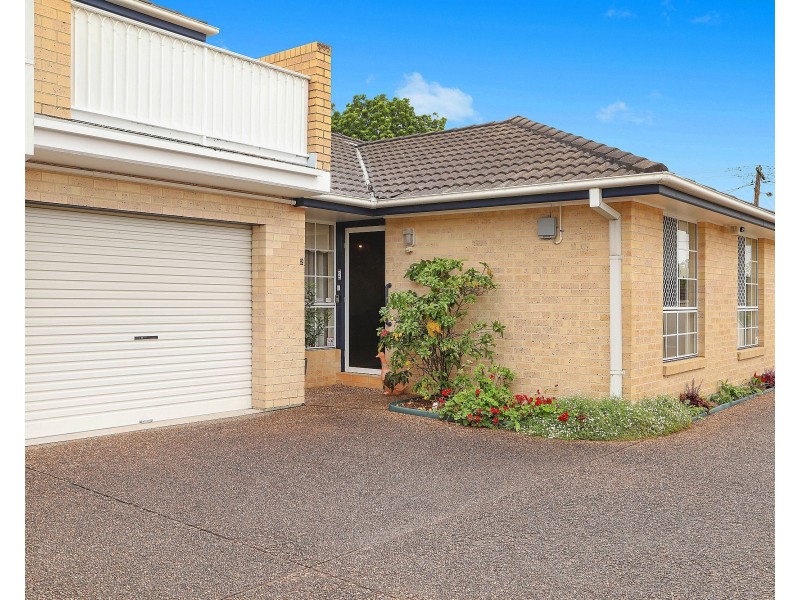 2/38 Russell Street, East Gosford NSW 2250