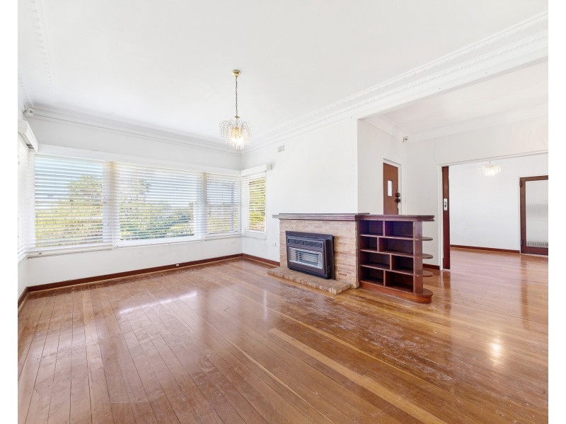 2 Kibble Street, Gosford NSW 2250