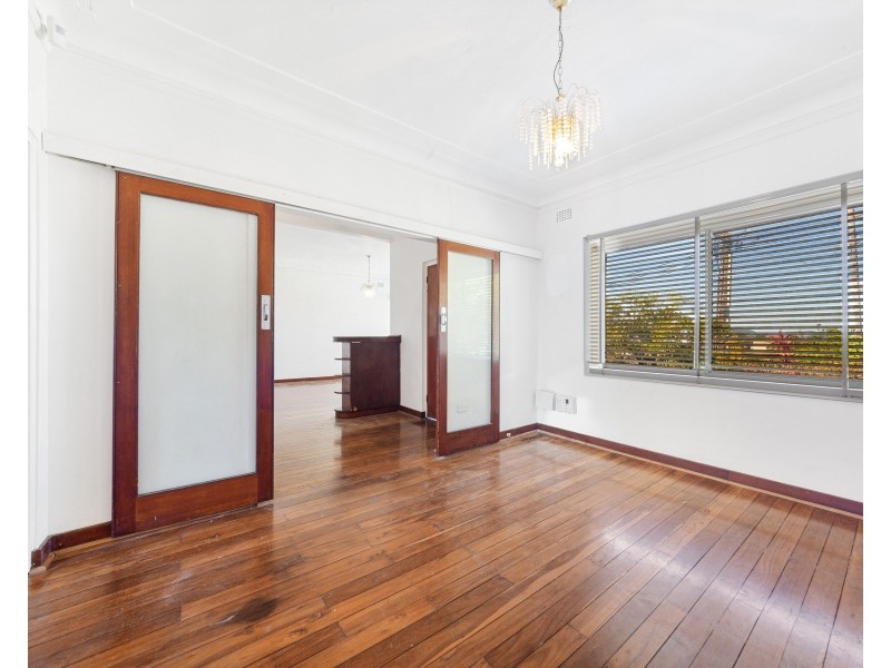 2 Kibble Street, Gosford NSW 2250