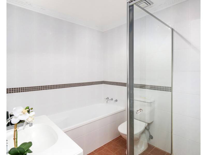 5/4 St George Street, Gosford NSW 2250