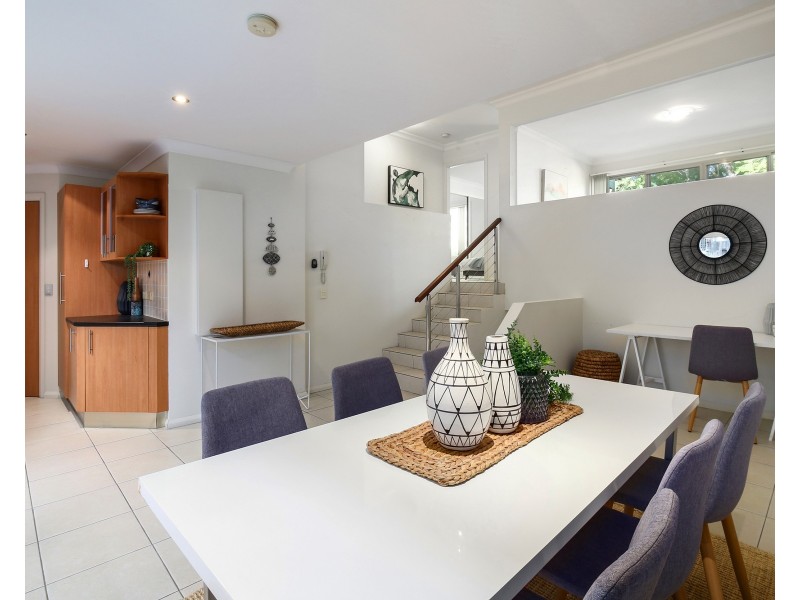 5/4 St George Street, Gosford NSW 2250