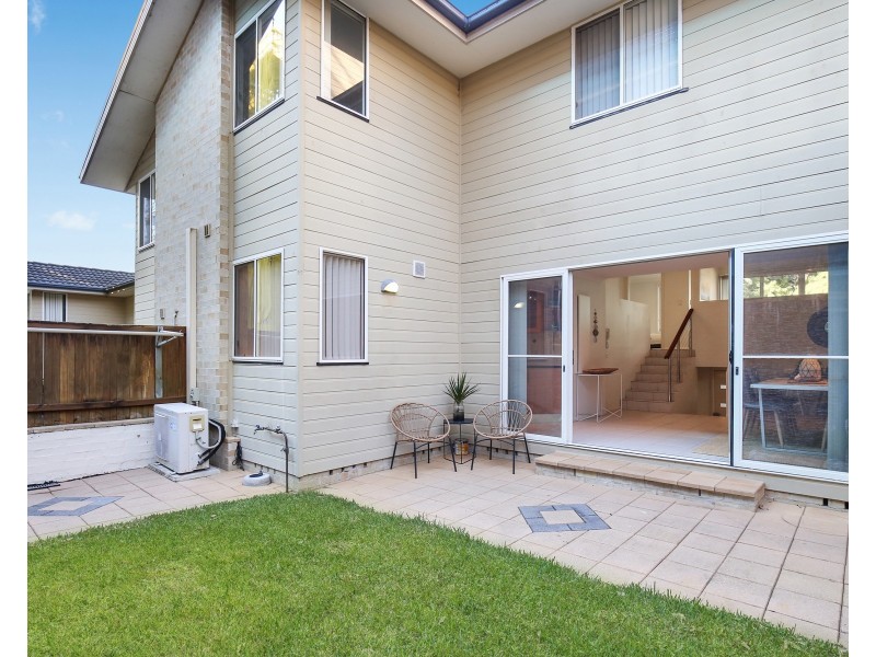 5/4 St George Street, Gosford NSW 2250