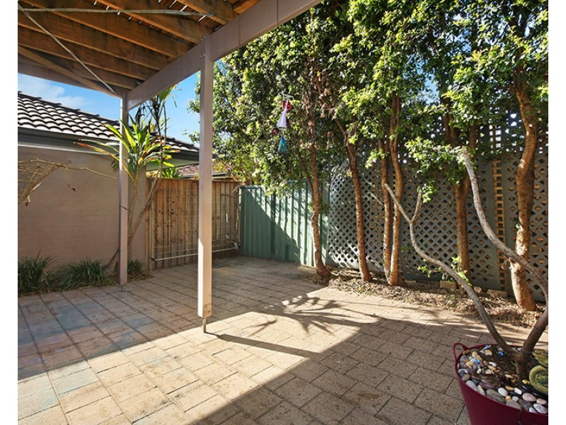 2/34 George Street, East Gosford NSW 2250