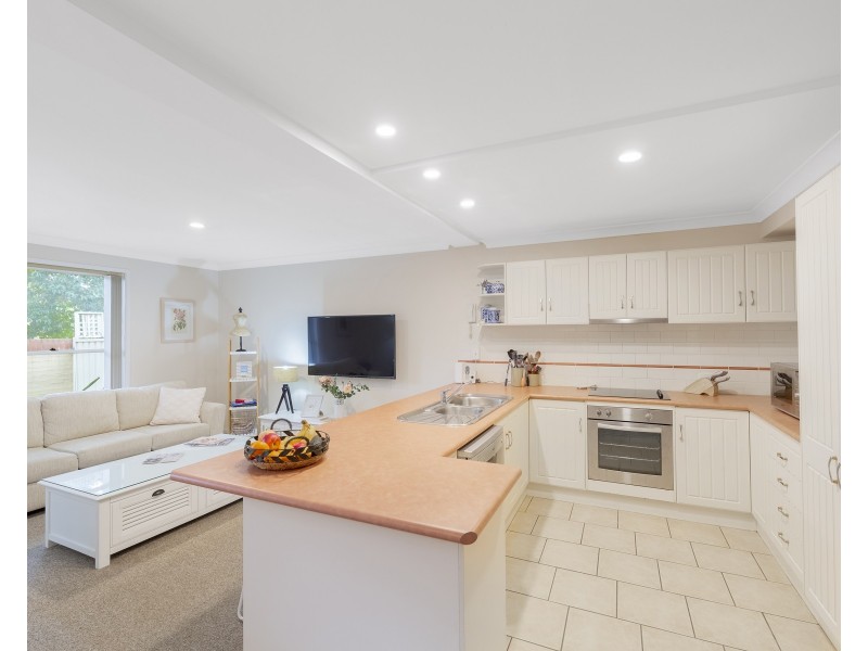 22/11 Berrys Head Road, Narara NSW 2250