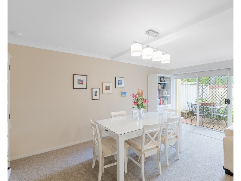 22/11 Berrys Head Road, Narara NSW 2250