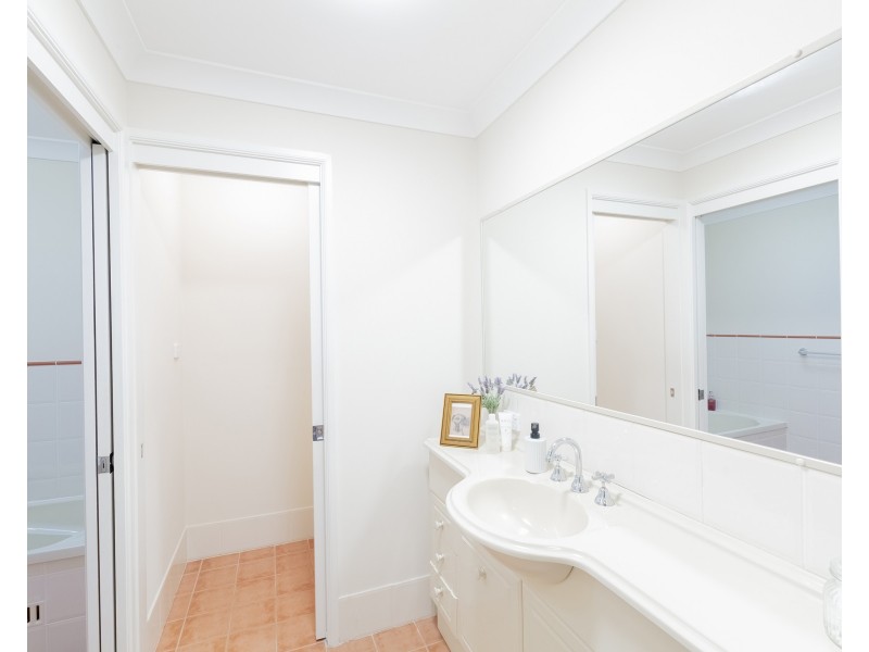 22/11 Berrys Head Road, Narara NSW 2250