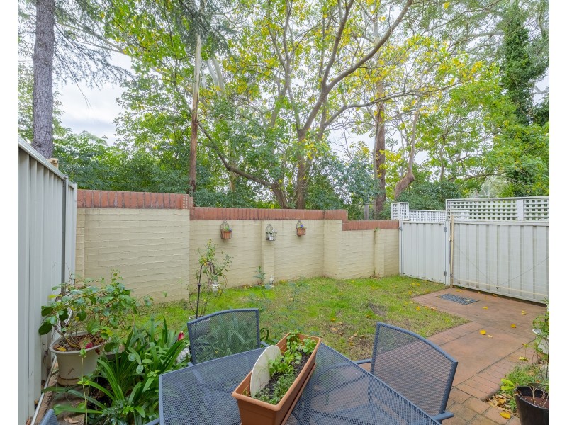 22/11 Berrys Head Road, Narara NSW 2250