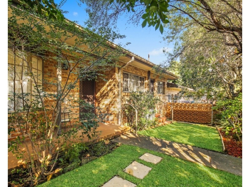 8/9-13 Wells Street, East Gosford NSW 2250