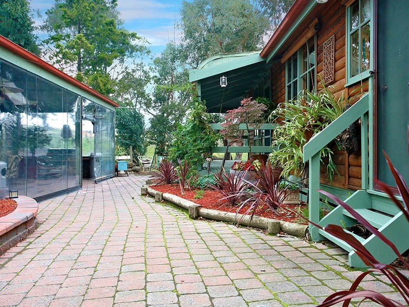 1 Black Flat Road, Whittlesea VIC 3757