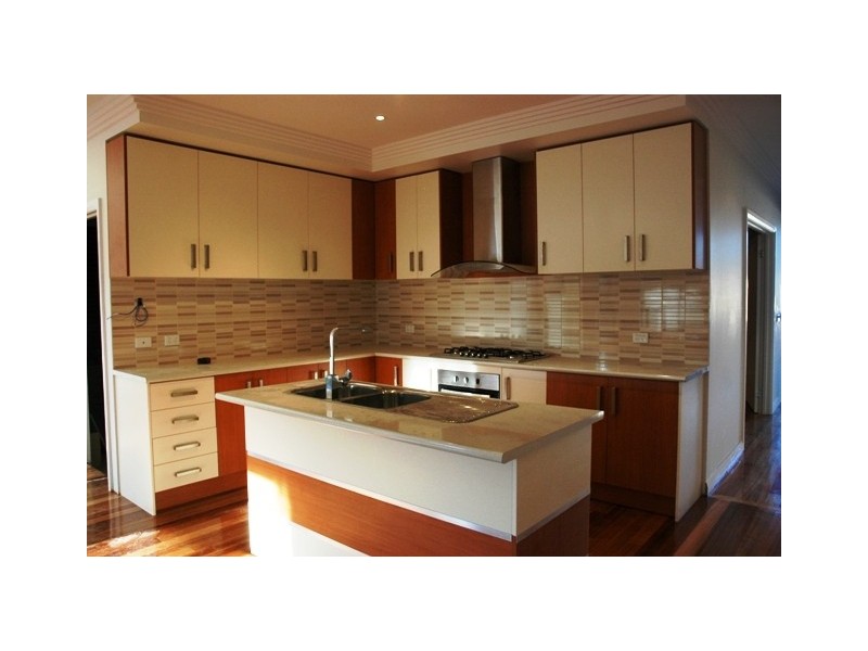 3 Highclere Street, Craigieburn VIC 3064