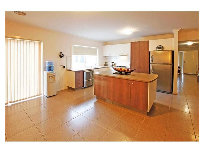 3 Auburn Road, South Morang VIC 3752