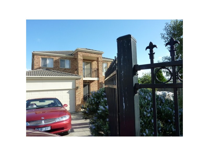 17 Winterton, Hallam VIC 3803