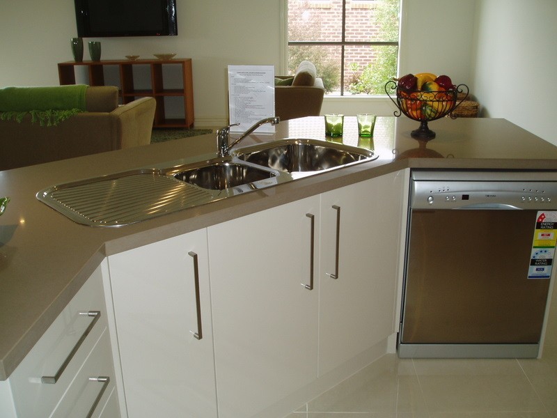 30 HUMMINGBIRD BLVD, Tarneit VIC 3029