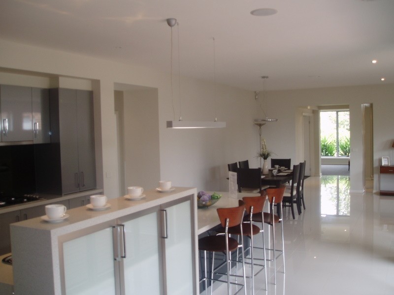 28 HUMMINGBIRD BLVD, Tarneit VIC 3029