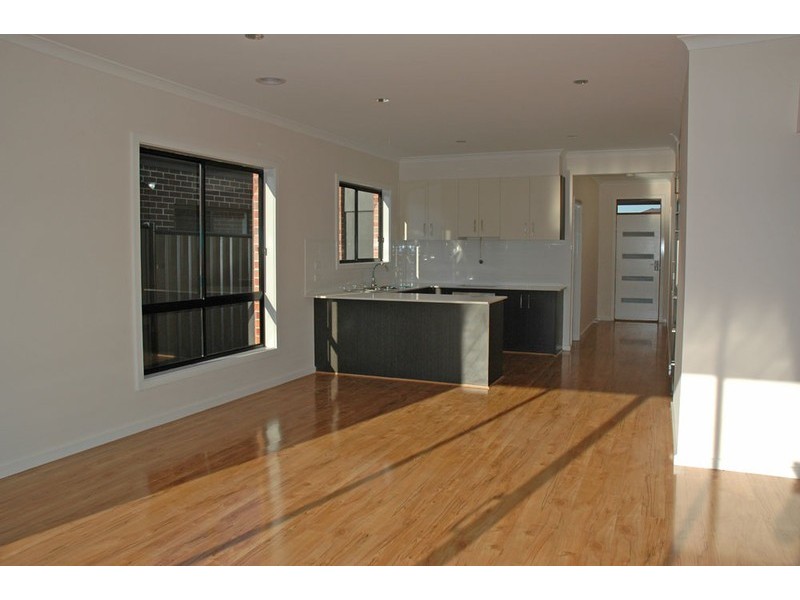 15 Donnelly Cct, South Morang VIC 3752