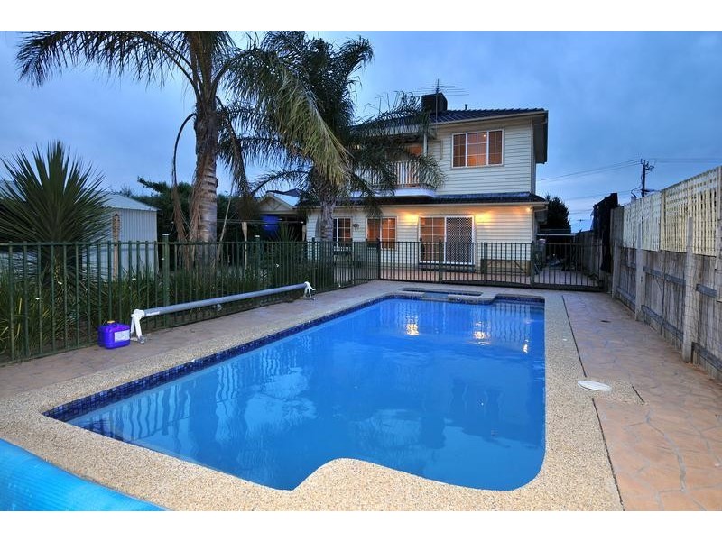 105 The Boulevard, Thomastown VIC 3074