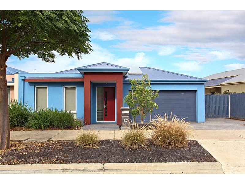 22 McKillop Avenue, Epping VIC 3076