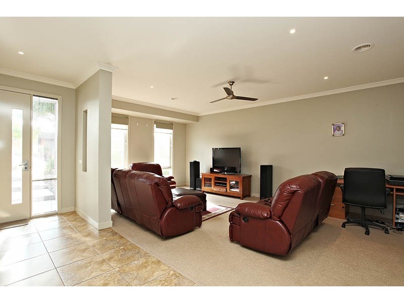 22 McKillop Avenue, Epping VIC 3076